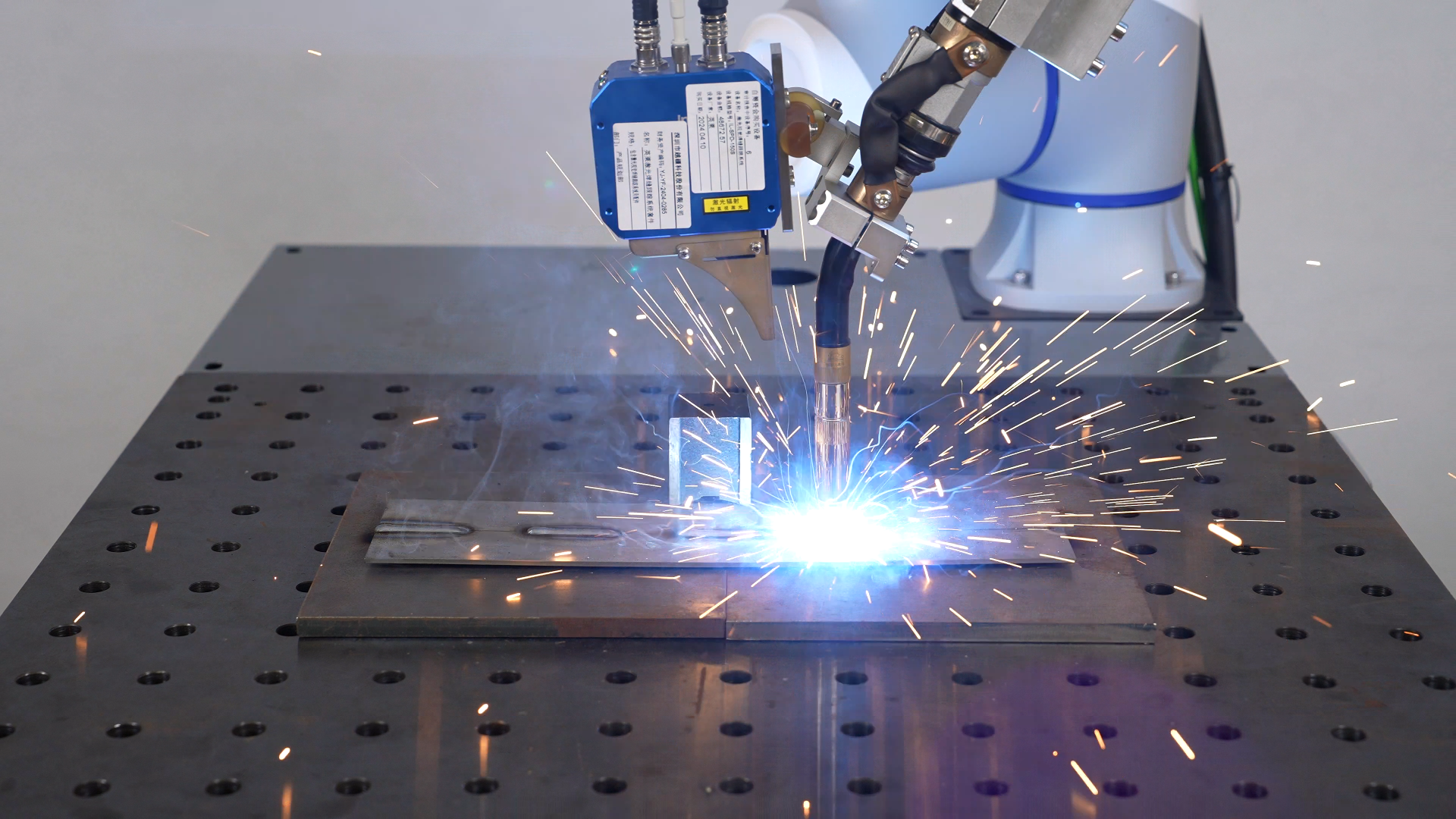 CNC automation,Force Control,Precision Assembly, Automotive Grinding, Automotive Polishing、Welding